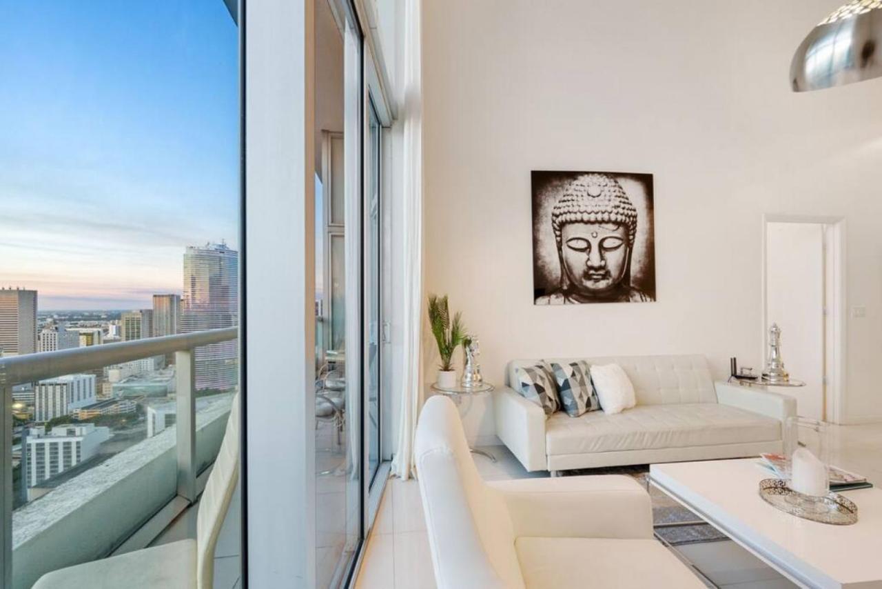 Beautiful One Bedroom Condo 16Ft Ceilings At The W Miami Esterno foto