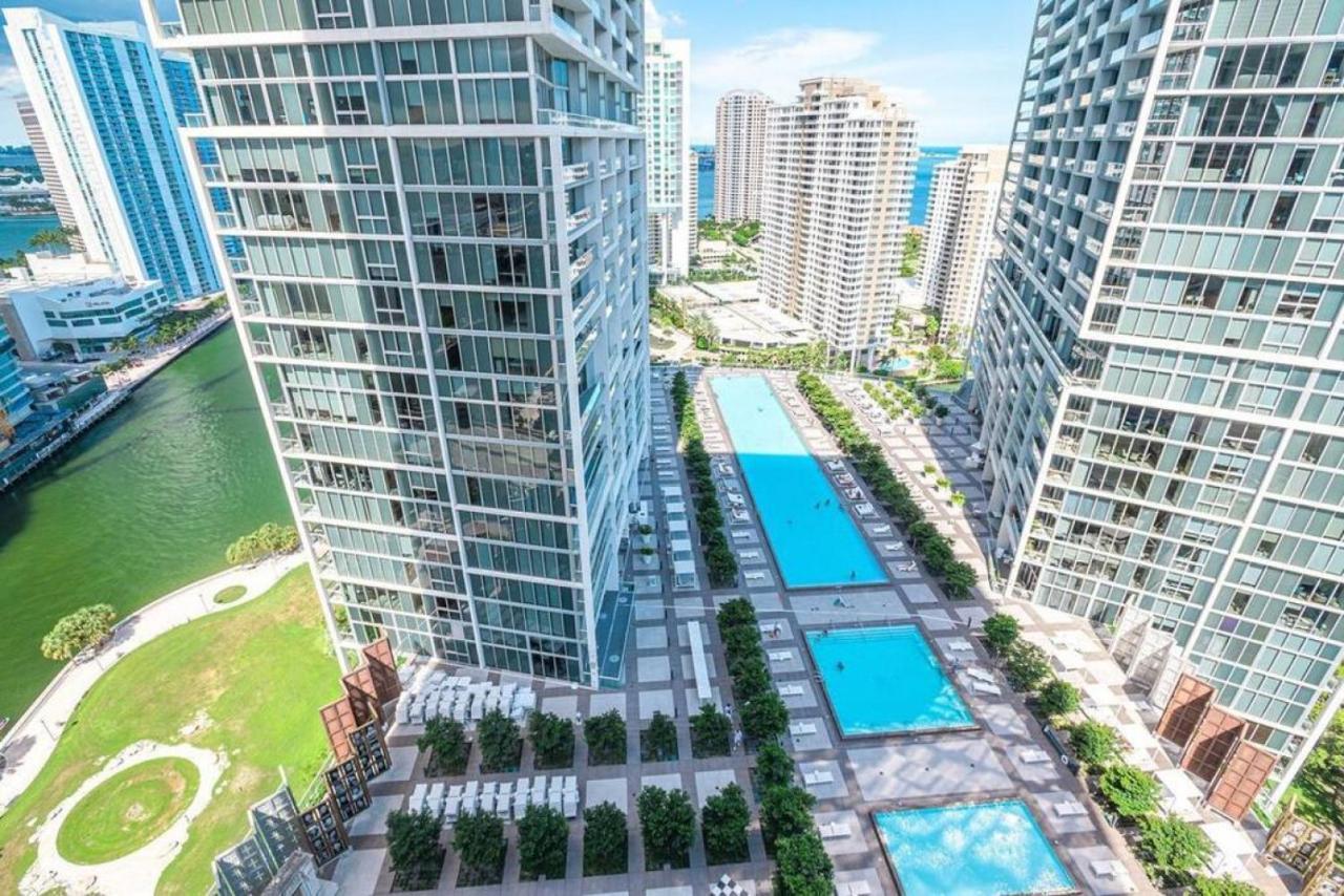 Beautiful One Bedroom Condo 16Ft Ceilings At The W Miami Esterno foto